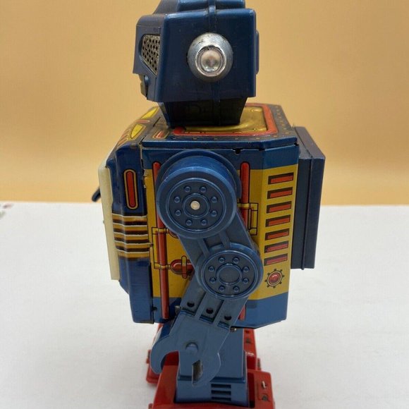 Vintage 1960s Space Explorer Tin TV Robot Horikawa Japan Not - Picture 4 of 8